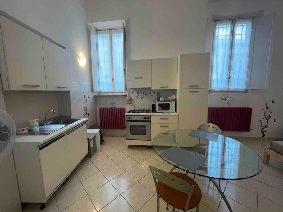 Minimal Loft In Centro A Piacenza Daire Dış mekan fotoğraf