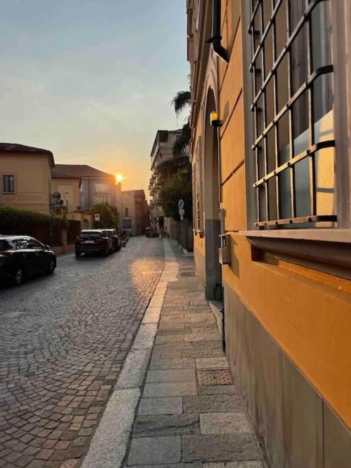 Minimal Loft In Centro A Piacenza Daire Dış mekan fotoğraf